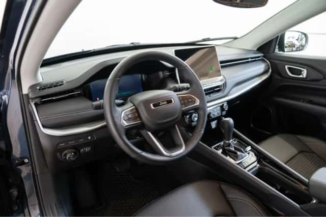 Jeep Compass (2025) thumbnail 15