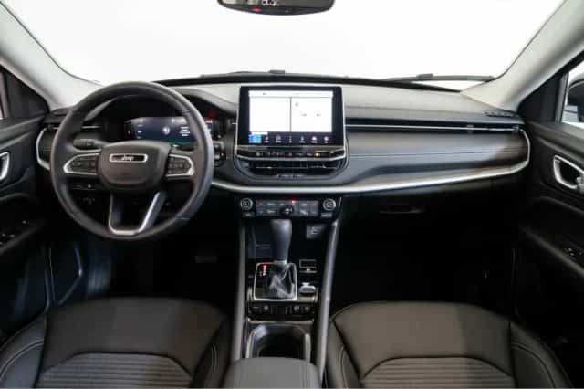 Jeep Compass (2025) thumbnail 37