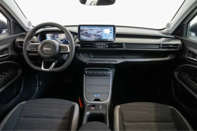Jeep Avenger (2024) thumbnail 34