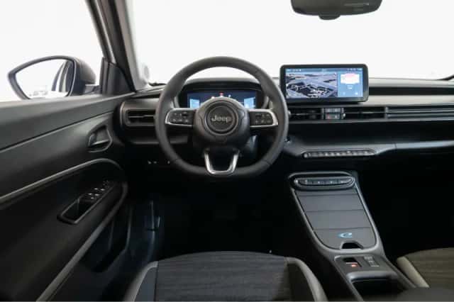 Jeep Avenger (2024) thumbnail 36