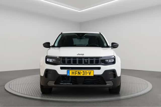 Jeep Avenger (2025) thumbnail 4