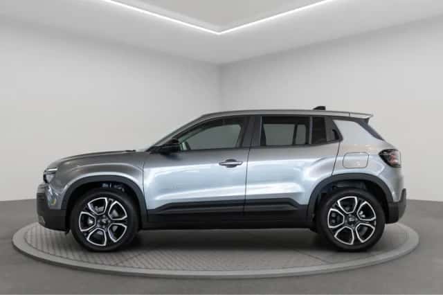 Jeep Avenger (2025) thumbnail 3