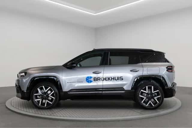 Jeep Compass (2026) thumbnail 4