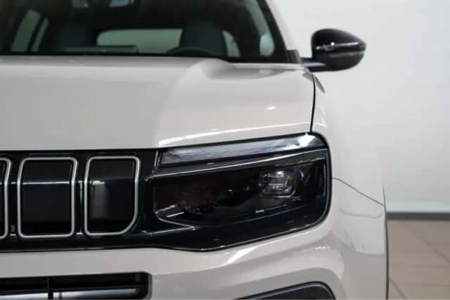 Jeep Avenger (2025) thumbnail 3