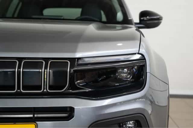 Jeep Avenger (2025) thumbnail 3