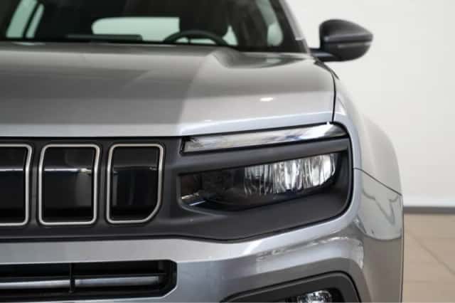 Jeep Avenger (2025) thumbnail 3