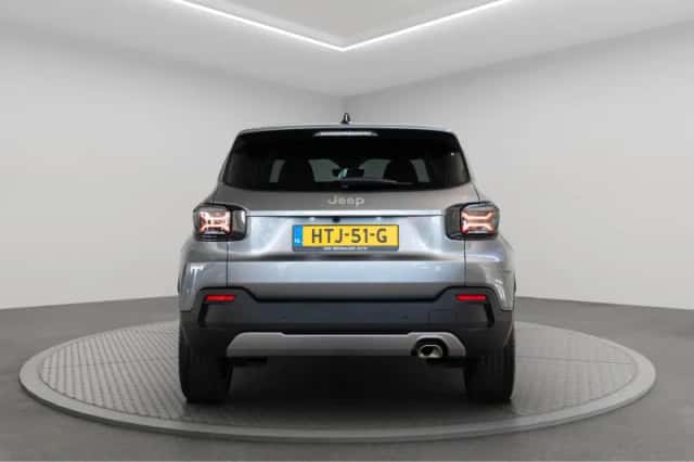 Jeep Avenger (2025) thumbnail 4