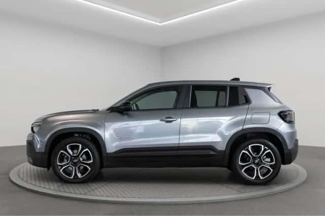 Jeep Avenger (2025) thumbnail 3