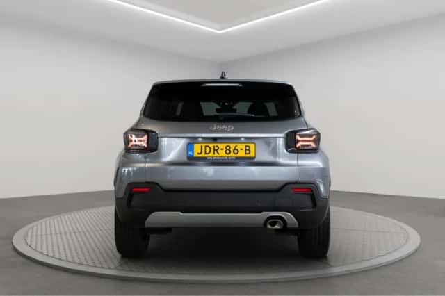 Jeep Avenger (2025) thumbnail 4