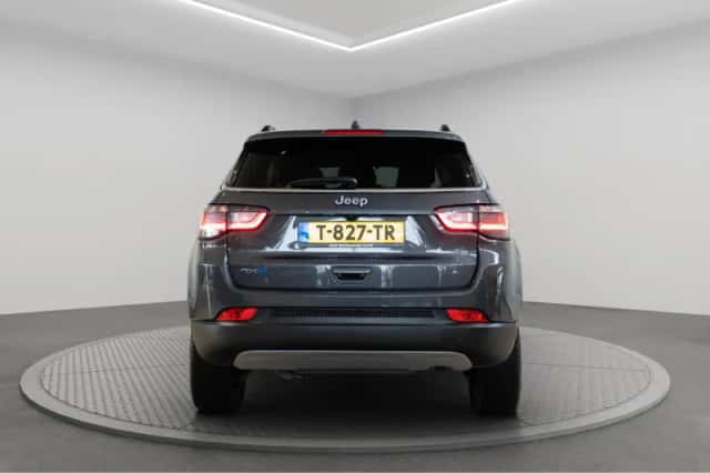 Jeep Compass (2023) thumbnail 4