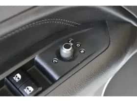 Jeep Compass (2023) thumbnail 19