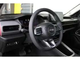 Jeep Avenger (2025) thumbnail 9
