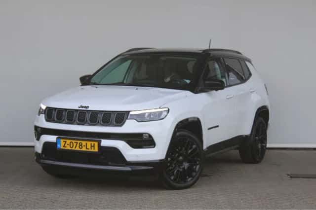Jeep Compass (2023) thumbnail 1