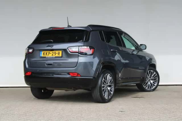 Jeep Compass (2025) thumbnail 5