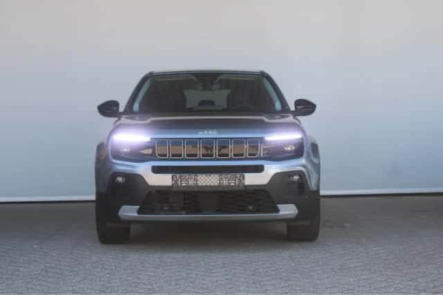 Jeep Avenger (2025) thumbnail 2