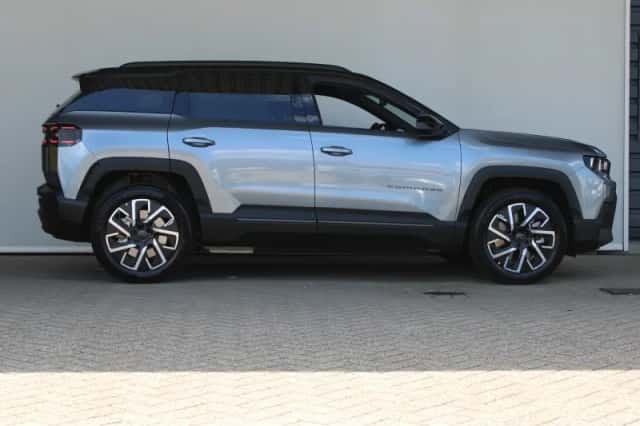 Jeep Compass (2026) thumbnail 4