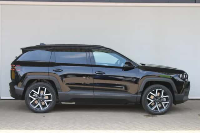 Jeep Compass (2026) thumbnail 4
