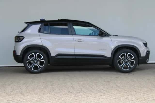 Jeep Avenger (2026) thumbnail 4