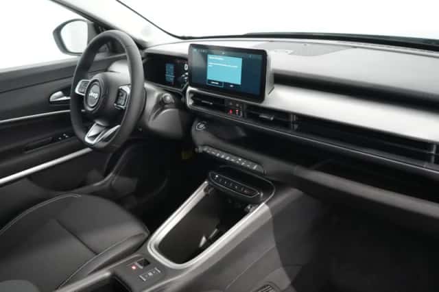 Jeep Avenger (2025) thumbnail 3