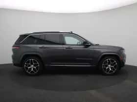 Jeep Grand Cherokee (2023) thumbnail 14