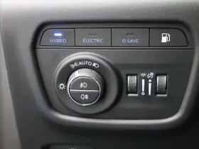 Jeep Grand Cherokee (2023) thumbnail 27