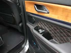 Jeep Grand Cherokee (2023) thumbnail 38