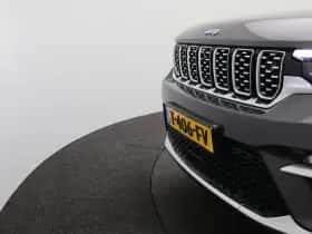 Jeep Grand Cherokee (2023) thumbnail 42