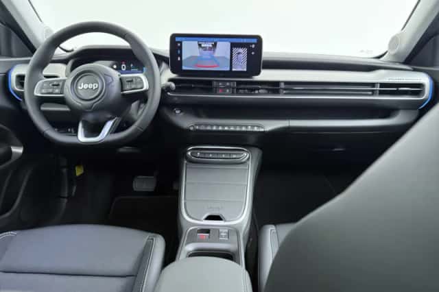 Jeep Avenger (2026) thumbnail 3