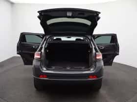 Jeep Compass (2023) thumbnail 15