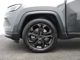 Jeep Compass (2023) thumbnail 17