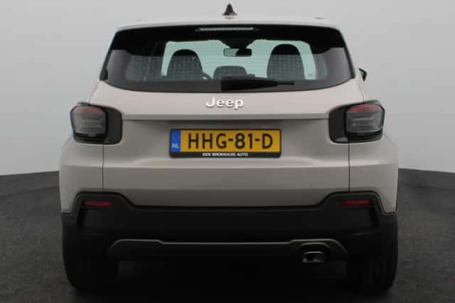 Jeep Avenger (2025) thumbnail 6