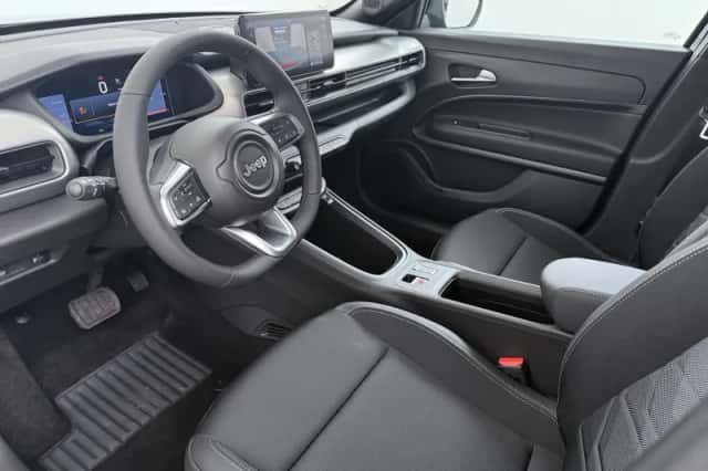 Jeep Avenger (2026) thumbnail 5