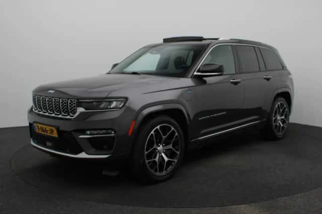 Jeep Grand Cherokee (2023) thumbnail 1