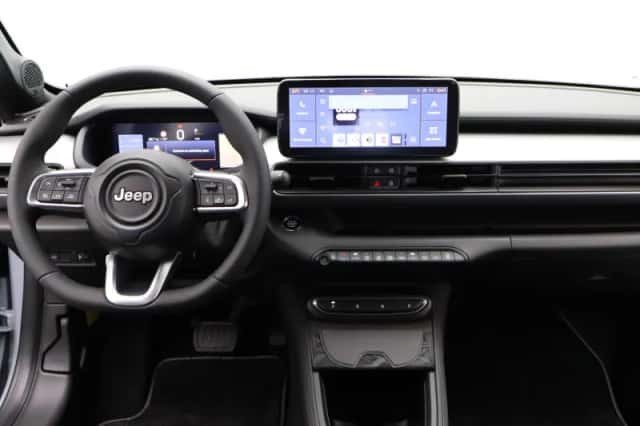 Jeep Avenger (2026) thumbnail 3