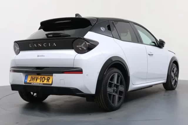 Lancia Ypsilon (2025) thumbnail 2