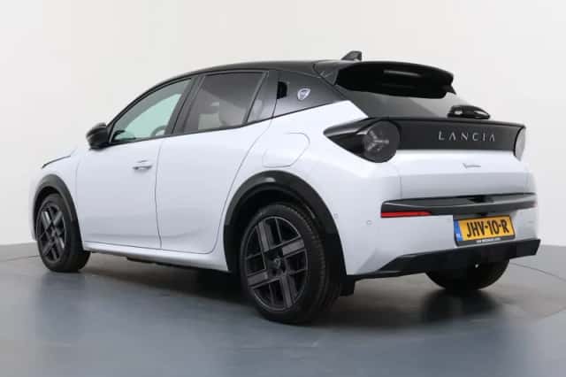 Lancia Ypsilon (2025) thumbnail 12