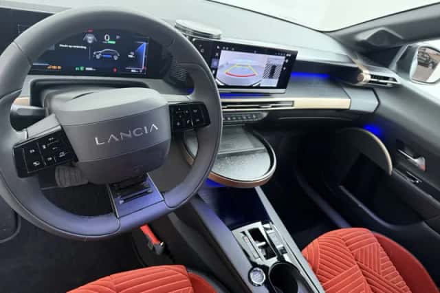 Lancia Ypsilon (2025) thumbnail 6