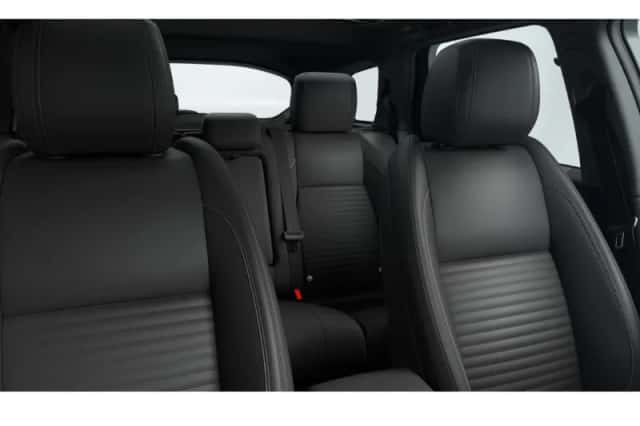 Land Rover Discovery Sport (2025) thumbnail 6
