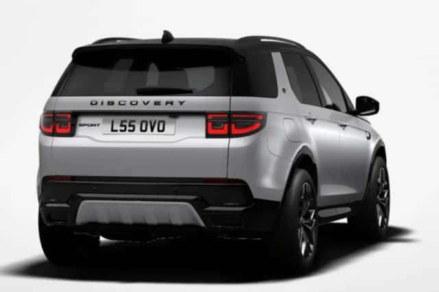 Land Rover Discovery Sport (2025) thumbnail 3