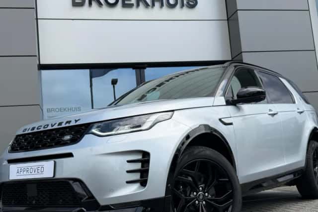 Land Rover Discovery Sport (2026) thumbnail 2
