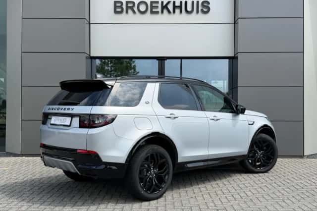 Land Rover Discovery Sport (2026) thumbnail 5