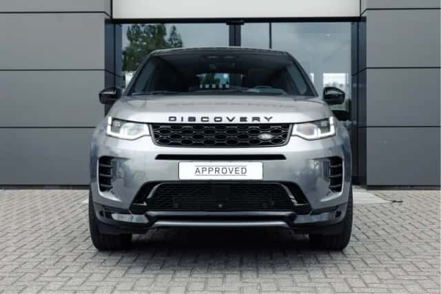Land Rover Discovery Sport (2024) thumbnail 3