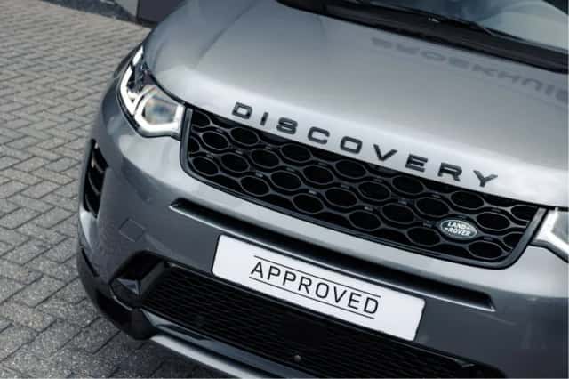 Land Rover Discovery Sport (2024) thumbnail 4