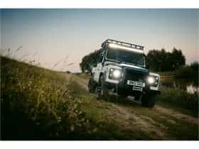 Land Rover Defender (2026) thumbnail 23