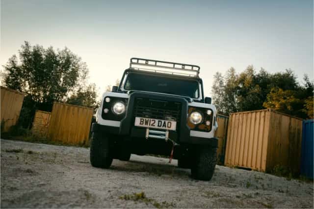 Land Rover Defender (2026) thumbnail 6