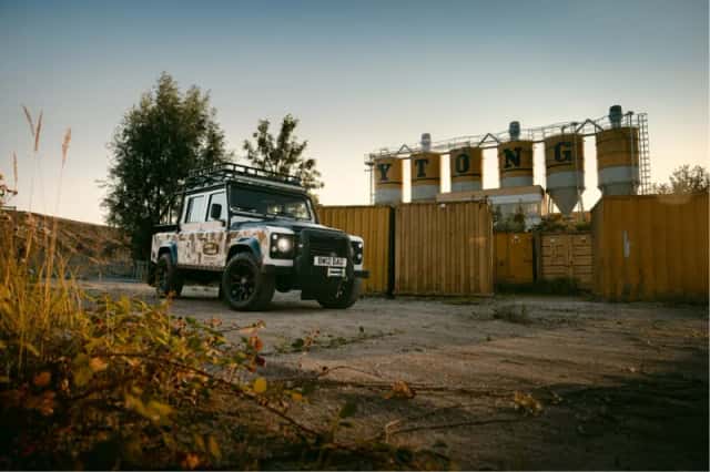 Land Rover Defender (2026) thumbnail 6