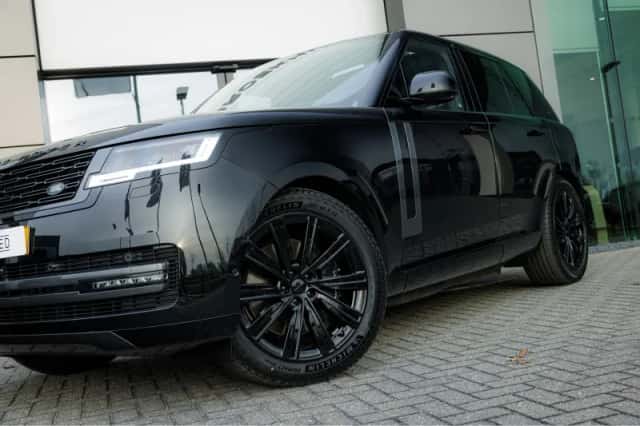 Land Rover Range Rover (2025) thumbnail 2