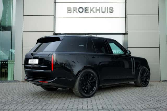 Land Rover Range Rover (2025) thumbnail 6