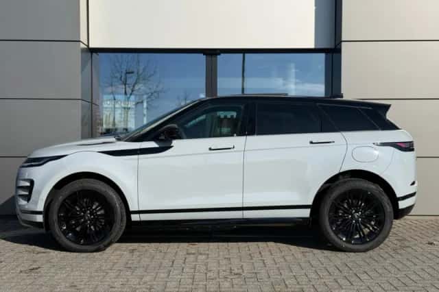 Land Rover Range Rover Evoque (2026) thumbnail 2