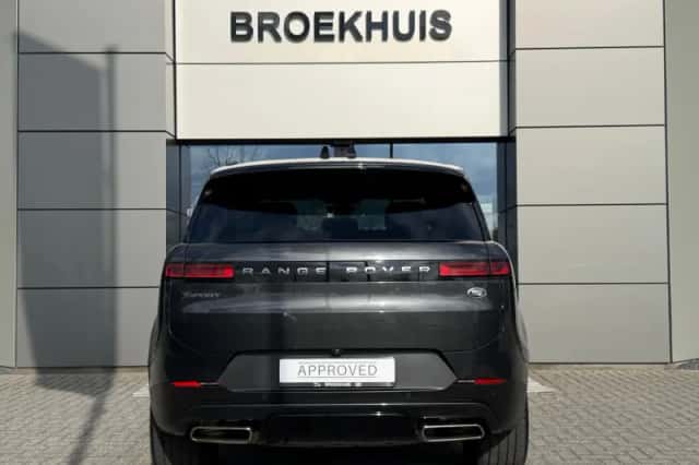 Land Rover Range Rover Sport (2023) thumbnail 4